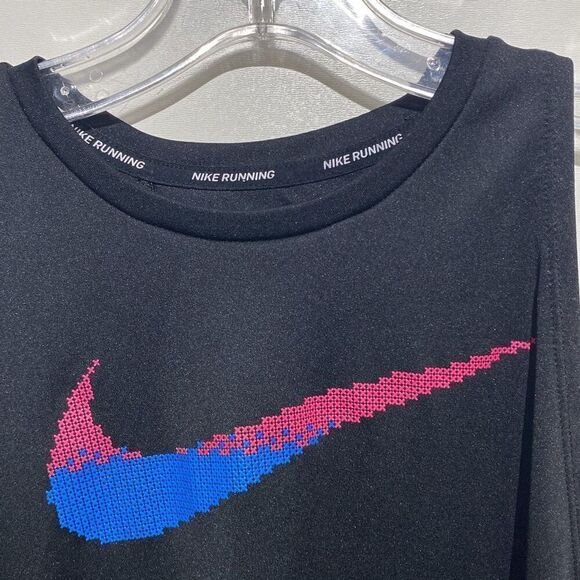 Nike Women's Black Dri-Fit Swoosh Logo Mesh Running Tank Top Size Small - Picture 4 of 9